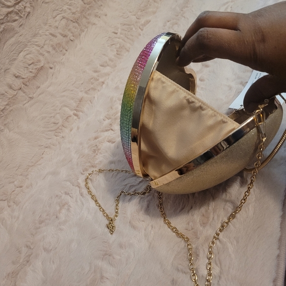 Alessia small Rainbow - Picture 3 of 5